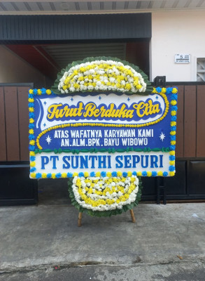 Papan Bunga Duka di Tanjung Marulak Hilir