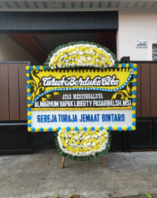 Papan Bunga Duka di Tanjung Marulak Hilir